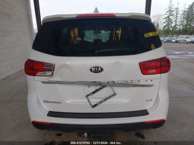 KNDMB5C10L6653961 KIA SEDONA LX