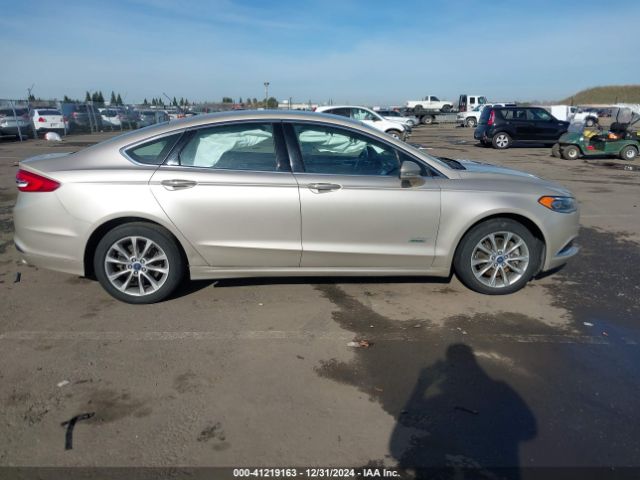 3FA6P0PU8JR136768 Ford Fusion Energi Se Luxury