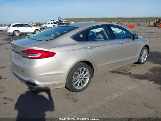 3FA6P0PU8JR136768 Ford Fusion Energi Se Luxury