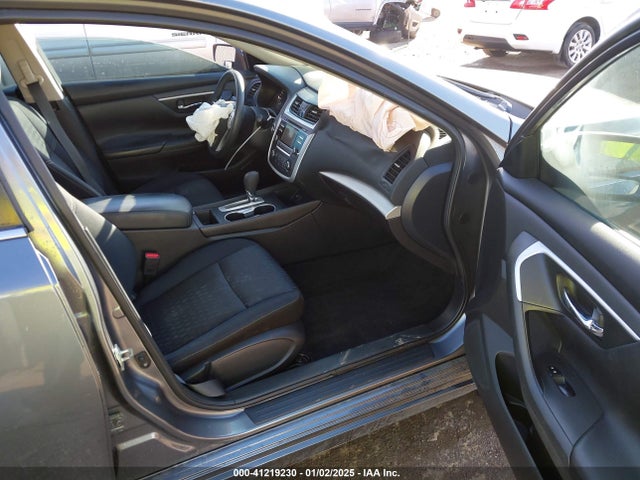 Nissan Altima 2.5 S 2018 1N4AL3AP2JC112345 Image 5