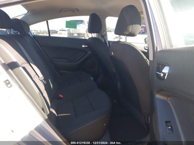 KIA FORTE LX 2016 KNAFK4A68G5568327 Image 8