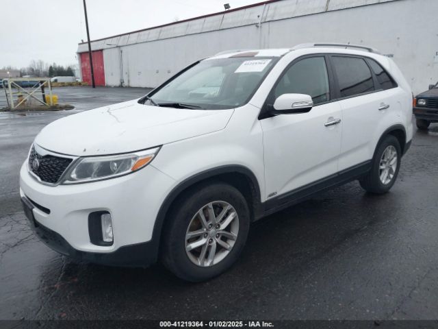 5XYKTCA69EG438800 KIA SORENTO LX