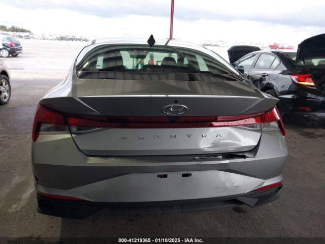 5NPLM4AGXMH007857 Hyundai ELANTRA SEL