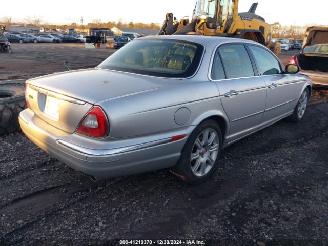 2004 JAGUAR XJ SAJWA74C44SG20725 Photo 3