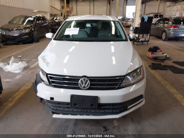 3VW2B7AJ4HM270602 Volkswagen Jetta 1.4t S
