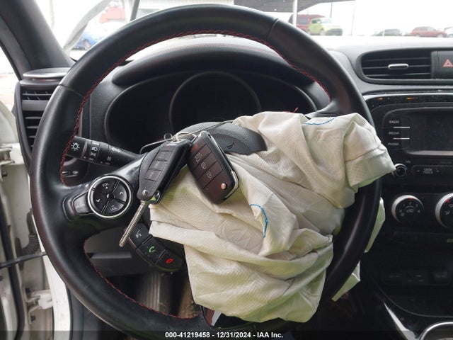 KIA SOUL + 2016 KNDJP3A59G7377567 Image 11