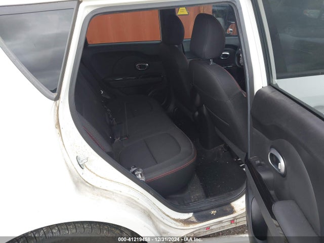 KIA SOUL + 2016 KNDJP3A59G7377567 Image 8