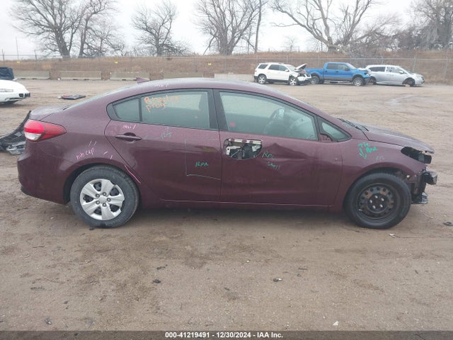 KIA FORTE LX 2017 3KPFK4A75HE032503 Image 14
