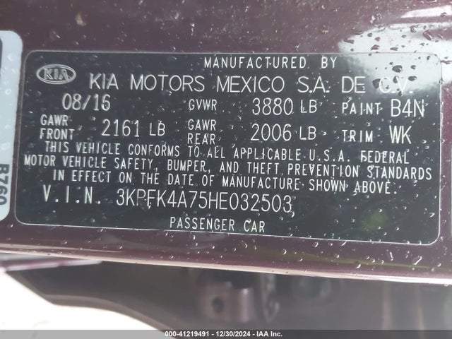 KIA FORTE LX 2017 3KPFK4A75HE032503 Image 9