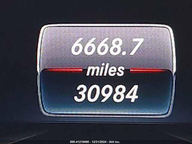 WDDSJ4GB2JN542070 Mercedes-Benz CLA 250 4MATIC