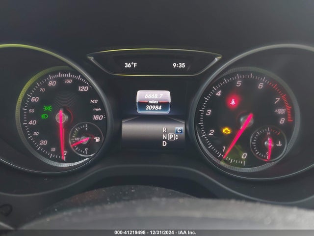 WDDSJ4GB2JN542070 Mercedes-Benz CLA 250 4MATIC