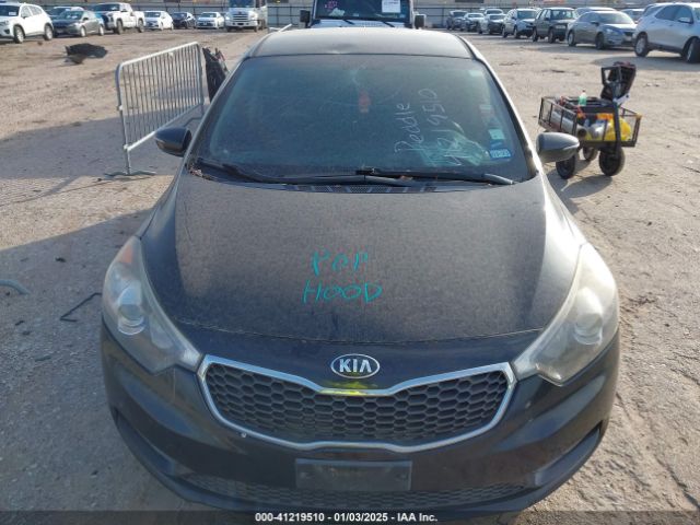 KNAFX4A85G5524871 KIA FORTE EX