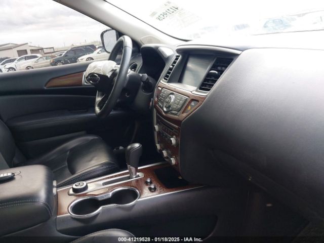 5N1DR2MM7HC667864 Nissan Pathfinder Platinum