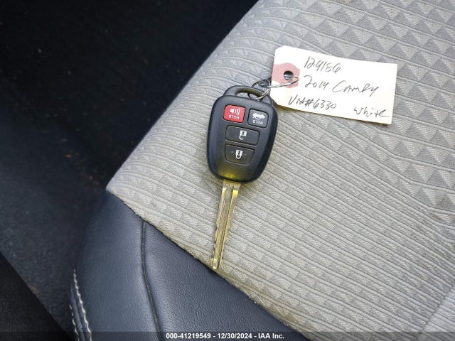 4T1BF1FK4EU416330 Toyota CAMRY SE