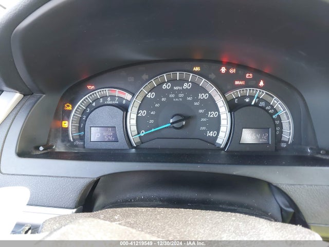 4T1BF1FK4EU416330 Toyota CAMRY SE
