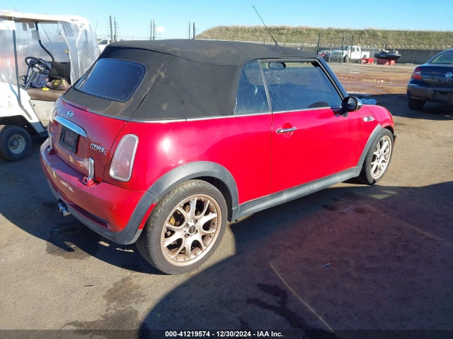 2005 MINI COOPER S WMWRH33575TF84766 Photo 3