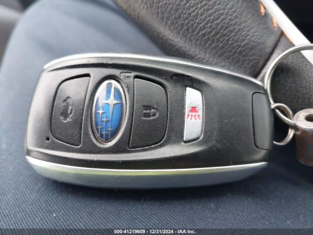 JF2GPANC3G8212679 Subaru Crosstrek 2.0i Limited