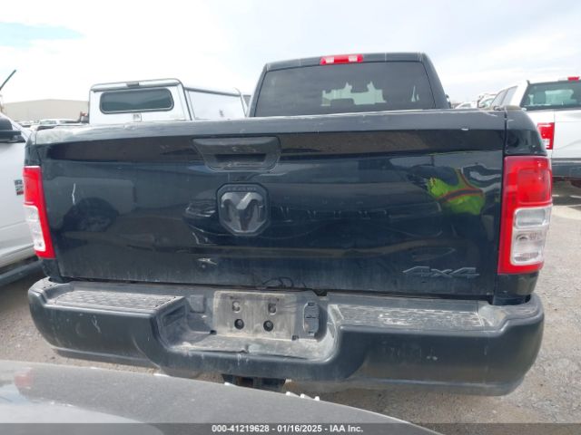 3C6UR5HL2PG587026 RAM 2500 Tradesman  4x4 8' Box