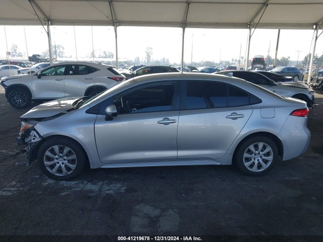 Toyota COROLLA LE 2021 JTDEPMAE3MJ130955 Image 15