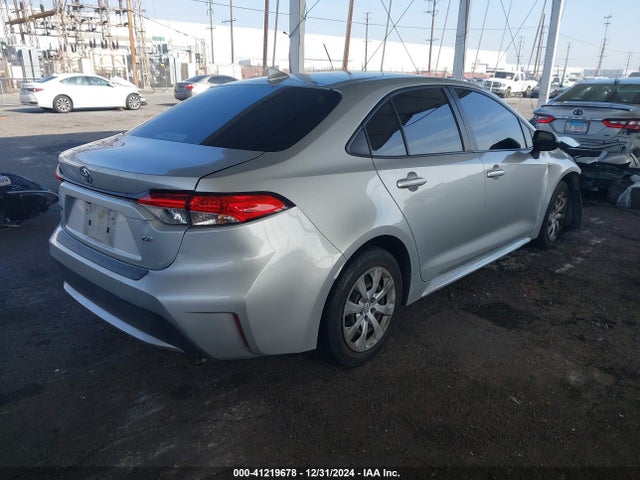 Toyota COROLLA LE 2021 JTDEPMAE3MJ130955 Image 4