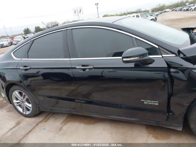 3FA6P0SU4GR236009 Ford Fusion Energi Titanium