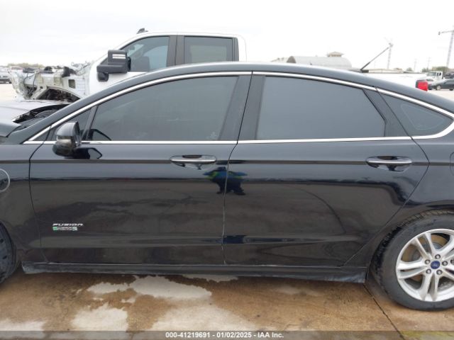 3FA6P0SU4GR236009 Ford Fusion Energi Titanium