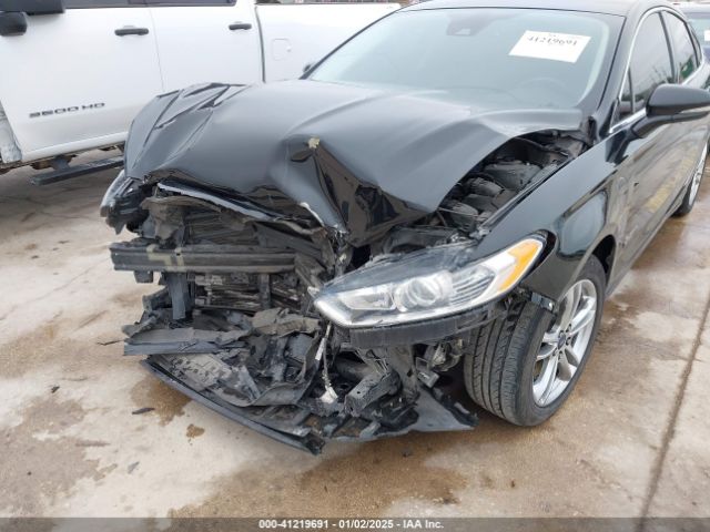 3FA6P0SU4GR236009 Ford Fusion Energi Titanium
