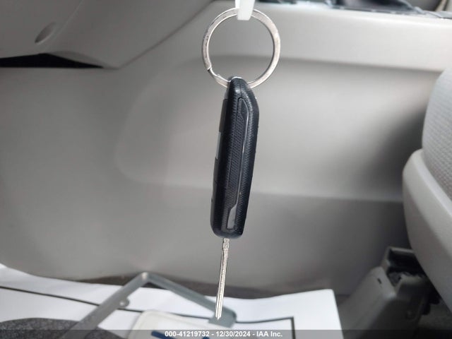 KIA SEDONA LX 2016 KNDMB5C12G6165679 Image 11