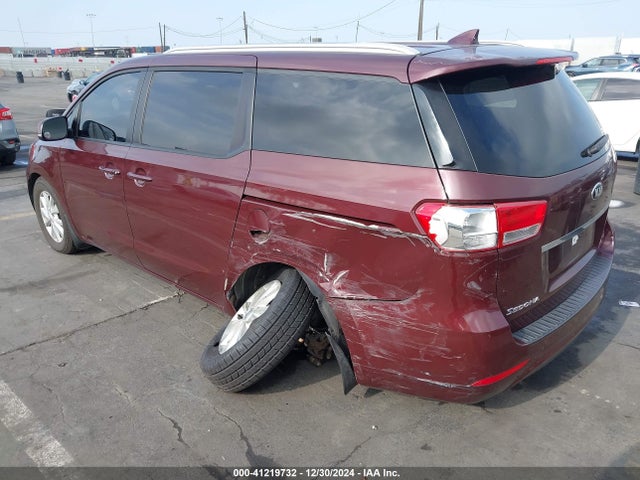 KIA SEDONA LX 2016 KNDMB5C12G6165679 Image 3