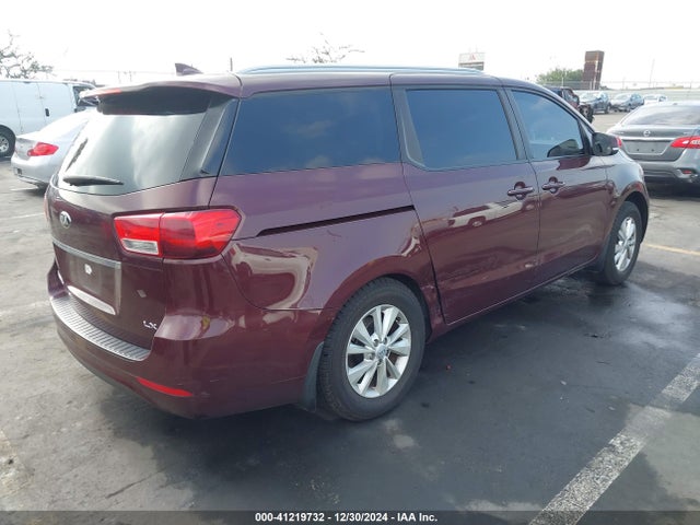 KIA SEDONA LX 2016 KNDMB5C12G6165679 Image 4