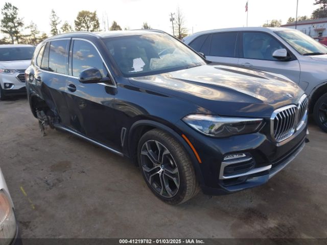 2021 BMW X5 5UXCR6C08M9D76272