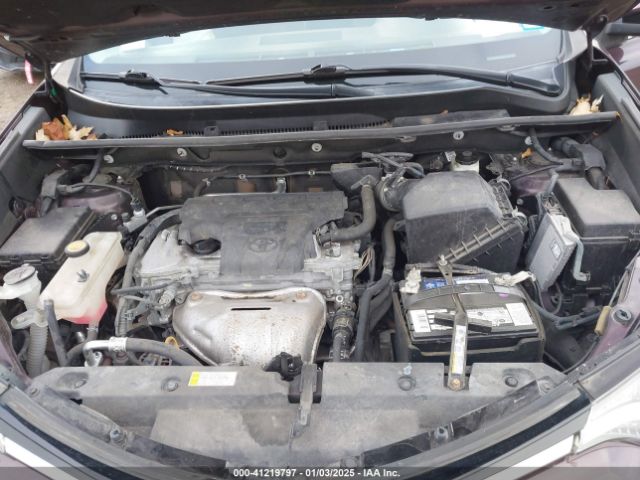 2T3RFREVXGW528276 Toyota Rav4 Xle
