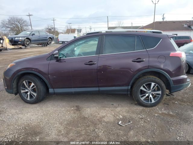 2T3RFREVXGW528276 Toyota Rav4 Xle