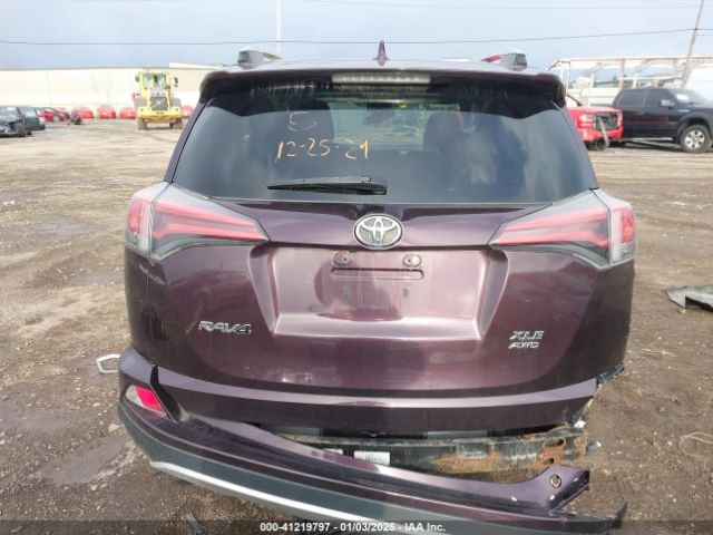 2T3RFREVXGW528276 Toyota Rav4 Xle