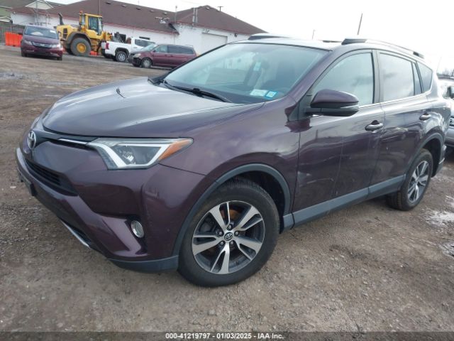 2T3RFREVXGW528276 Toyota Rav4 Xle