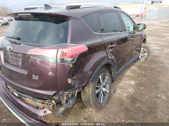 2T3RFREVXGW528276 Toyota Rav4 Xle