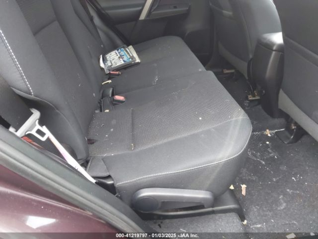 2T3RFREVXGW528276 Toyota Rav4 Xle