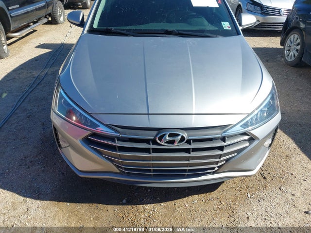 5NPD84LFXLH615311 Hyundai ELANTRA SEL
