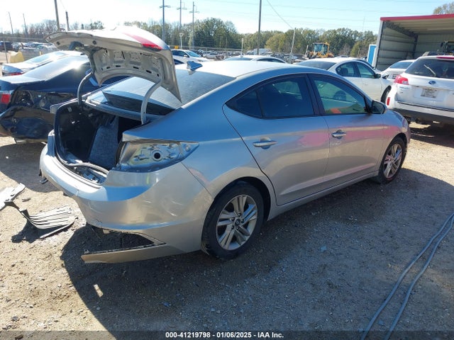 5NPD84LFXLH615311 Hyundai ELANTRA SEL