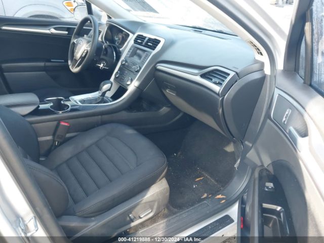 1FA6P0H7XF5109350 Ford FUSION SE