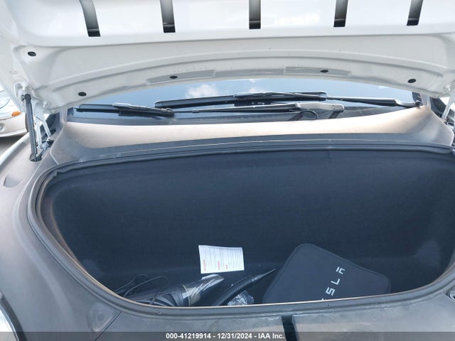 2019 TESLA MODEL X 5YJXCBE45KF188953 Photo 9