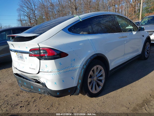 2019 TESLA MODEL X 5YJXCBE45KF188953 Photo 3