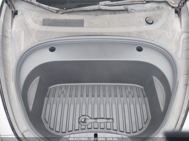 5YJ3E1EB8NF171103 Tesla Model 3 Long Range Dual Motor All-wheel Drive