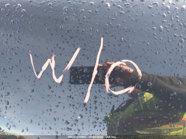 2019 TESLA MODEL 3 5YJ3E1EB4KF385047 Photo 9