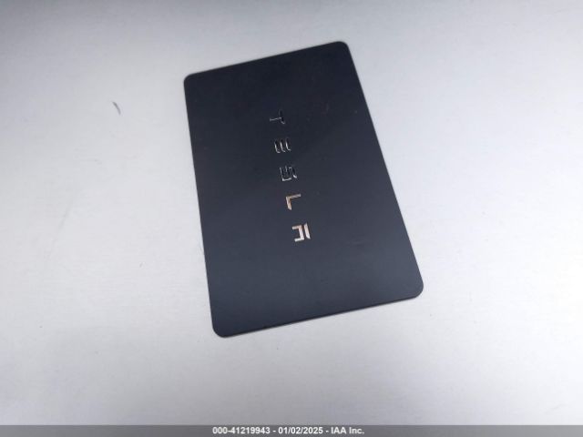 2019 TESLA MODEL 3 5YJ3E1EB4KF385047 Photo 10