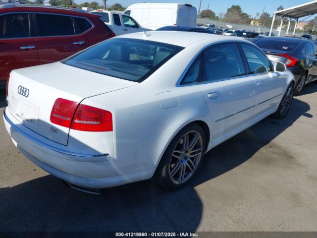 2010 AUDI A8 L WAURVAFA4AN008621 Photo 3