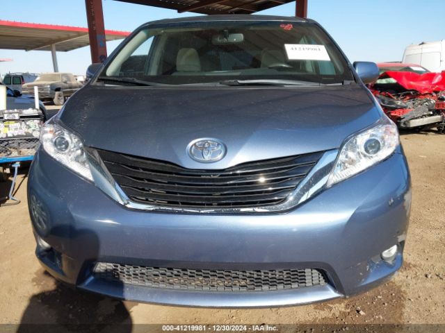 5TDKK3DC0FS629384 Toyota Sienna Le 8 Passenger