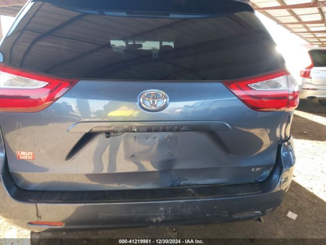 5TDKK3DC0FS629384 Toyota Sienna Le 8 Passenger