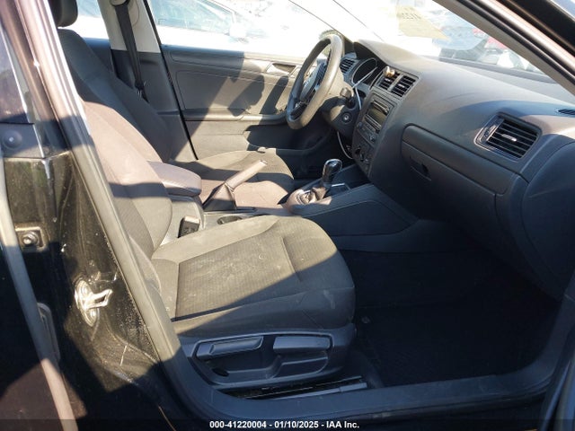 3VW2K7AJ3FM354908 Volkswagen 2015