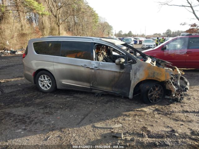 2C4RC1BG6LR271704 Chrysler Pacifica Touring L